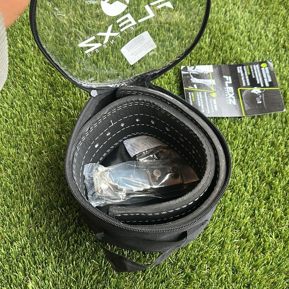 Flexz Fitness Powerlifting Weightlifting Belt Size Small 24”-30” waist - Picture 3 of 6